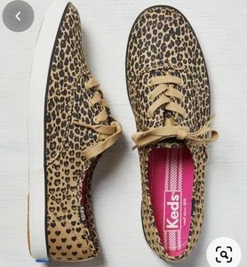 💃 2/$35 Keds Leopard / Hearts